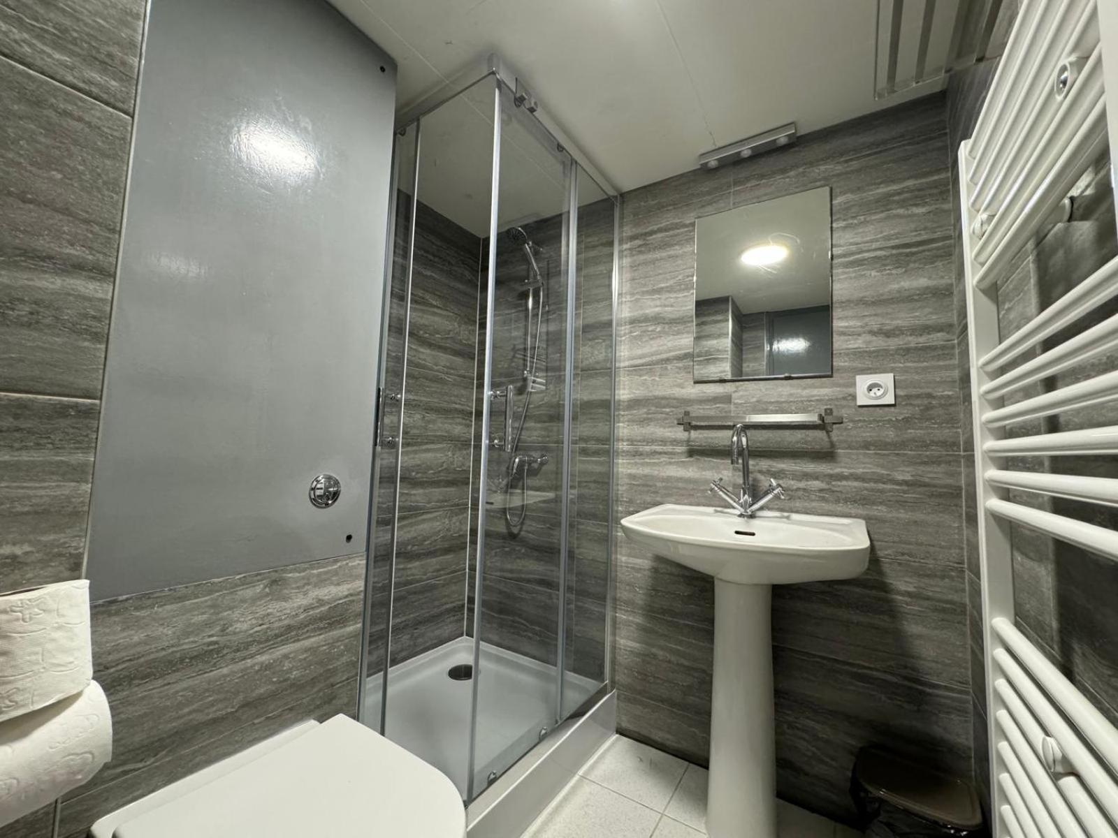 Immodelpas Nevada 2 Apartment ปาสเดลากาซา ภายนอก รูปภาพ